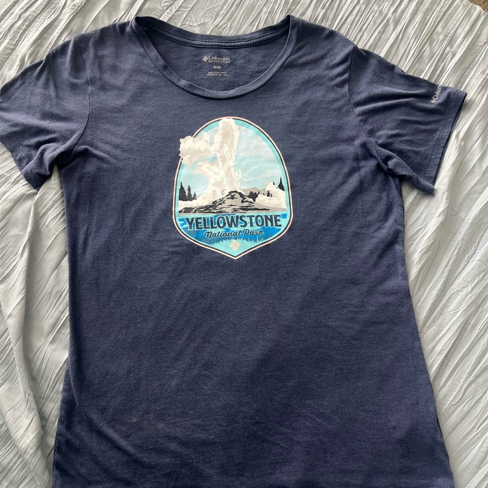 Columbia Navy Yellowstone Graphic T-Shirt